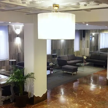 Hotel Carlos V