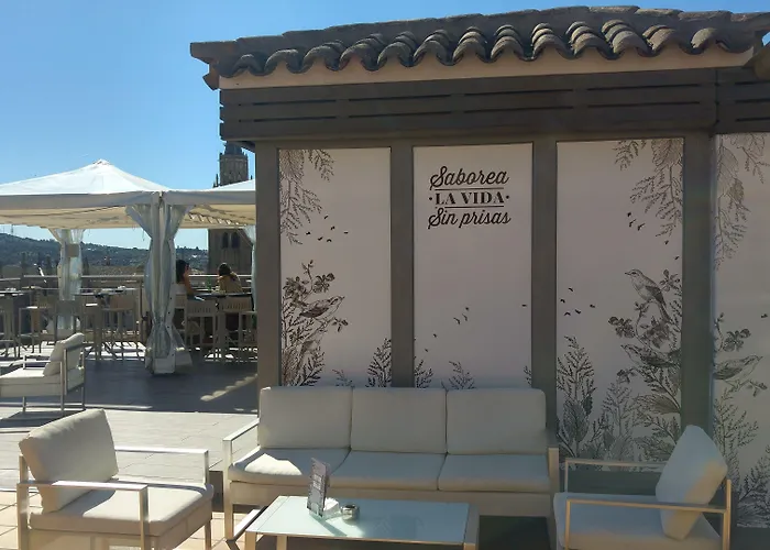 카를로스 V 호텔